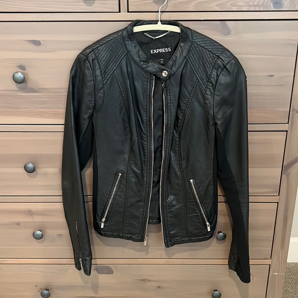 Express leather jacket - sz medium